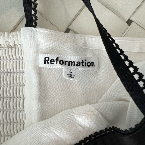 Reformation Melanie top size 4 in Ivory - Picture 5 of 5